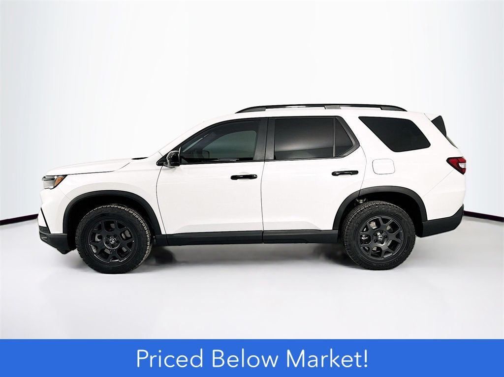 2025 Honda Pilot TrailSport photo 4