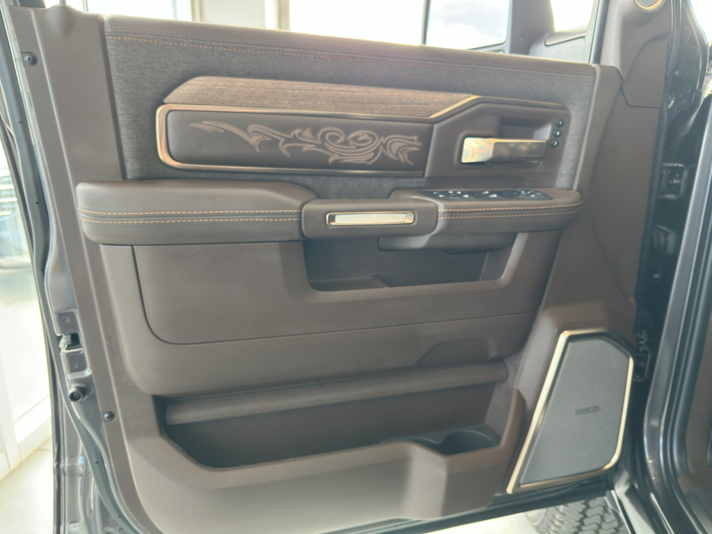 2025 Ram 2500 Longhorn photo 10
