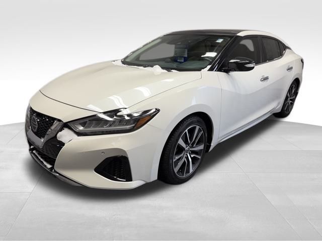 2020 Nissan Maxima SL's photo