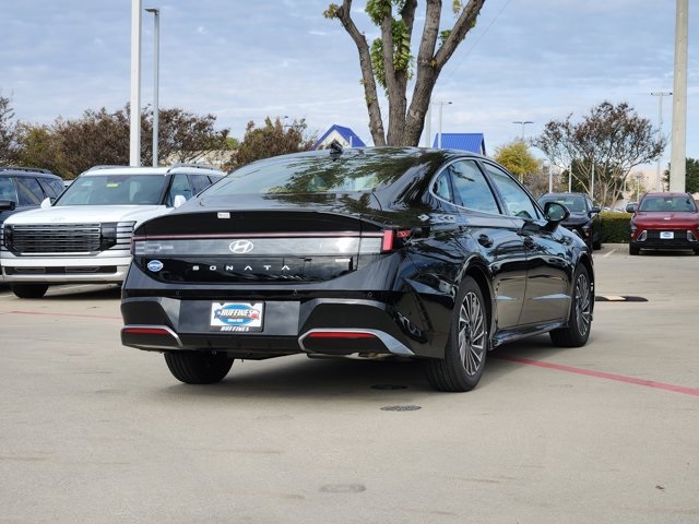 2026 Hyundai Sonata SEL Sport photo 4