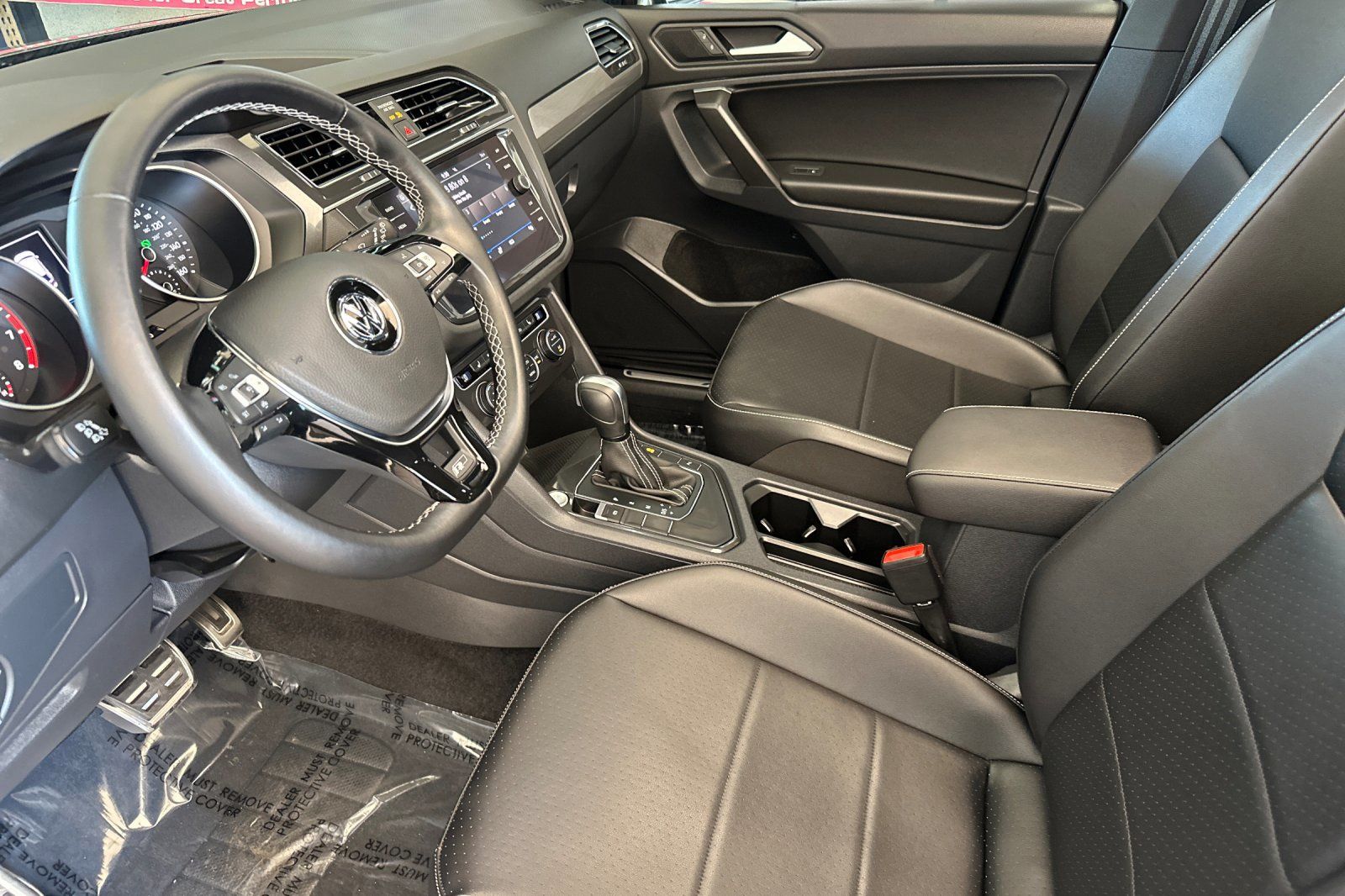2021 Volkswagen Tiguan SE R-Line Black photo 9