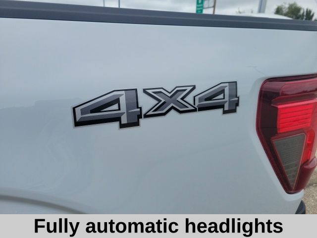 2025 Ford F-150 STX photo 3