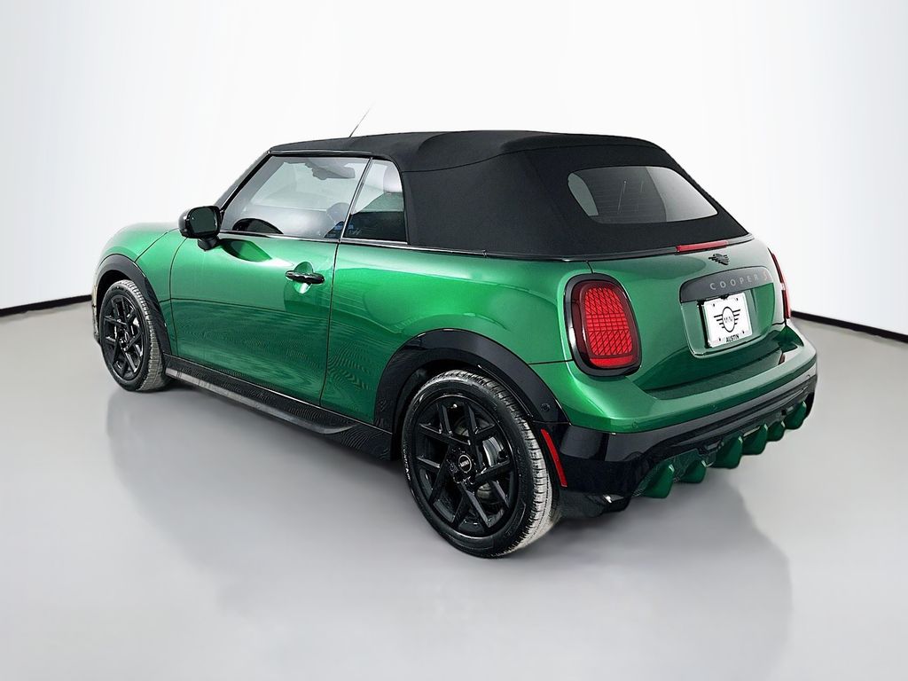 2026 Mini Cooper Convertible Iconic photo 7