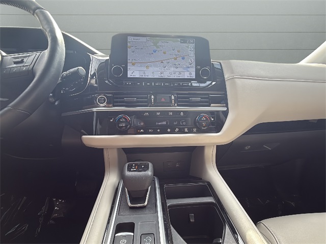 2024 Nissan Pathfinder SL photo 19