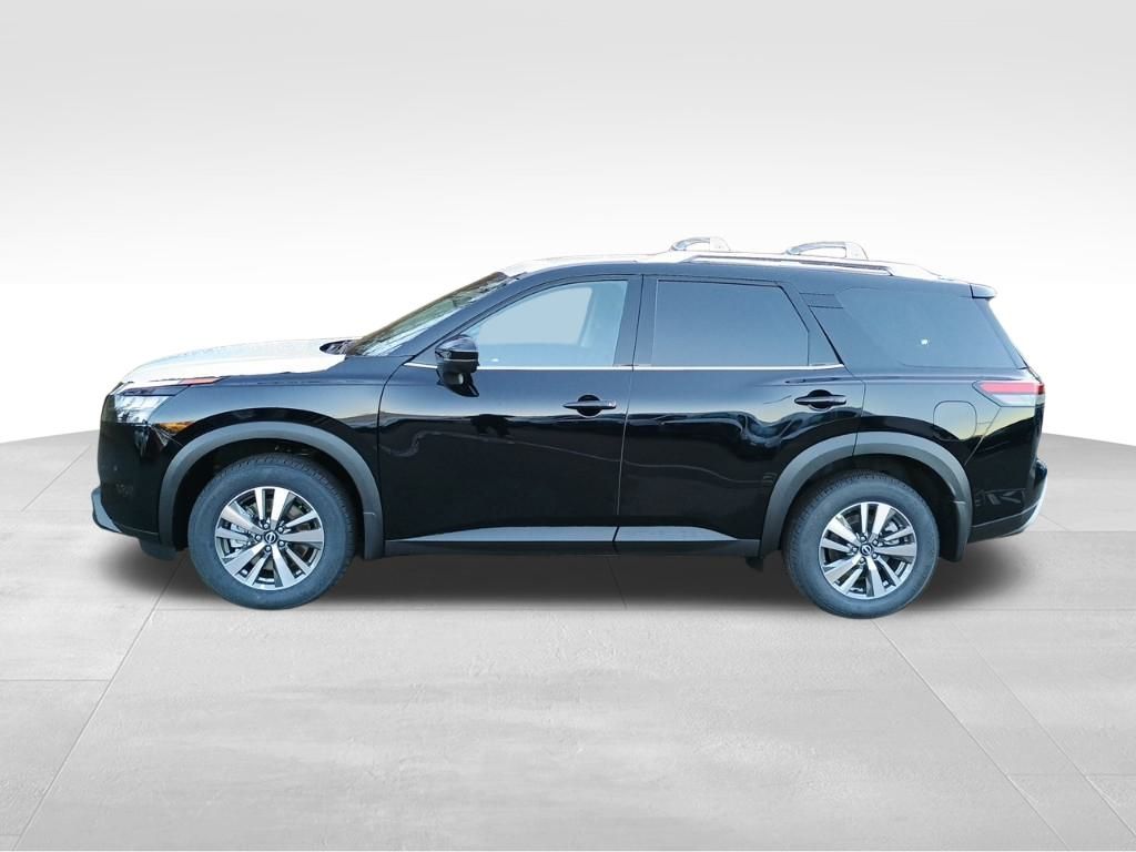 2025 Nissan Pathfinder SL photo 3