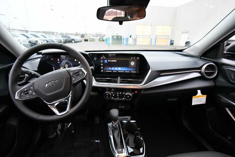 2026 Chevrolet Trax ACTIV photo 3