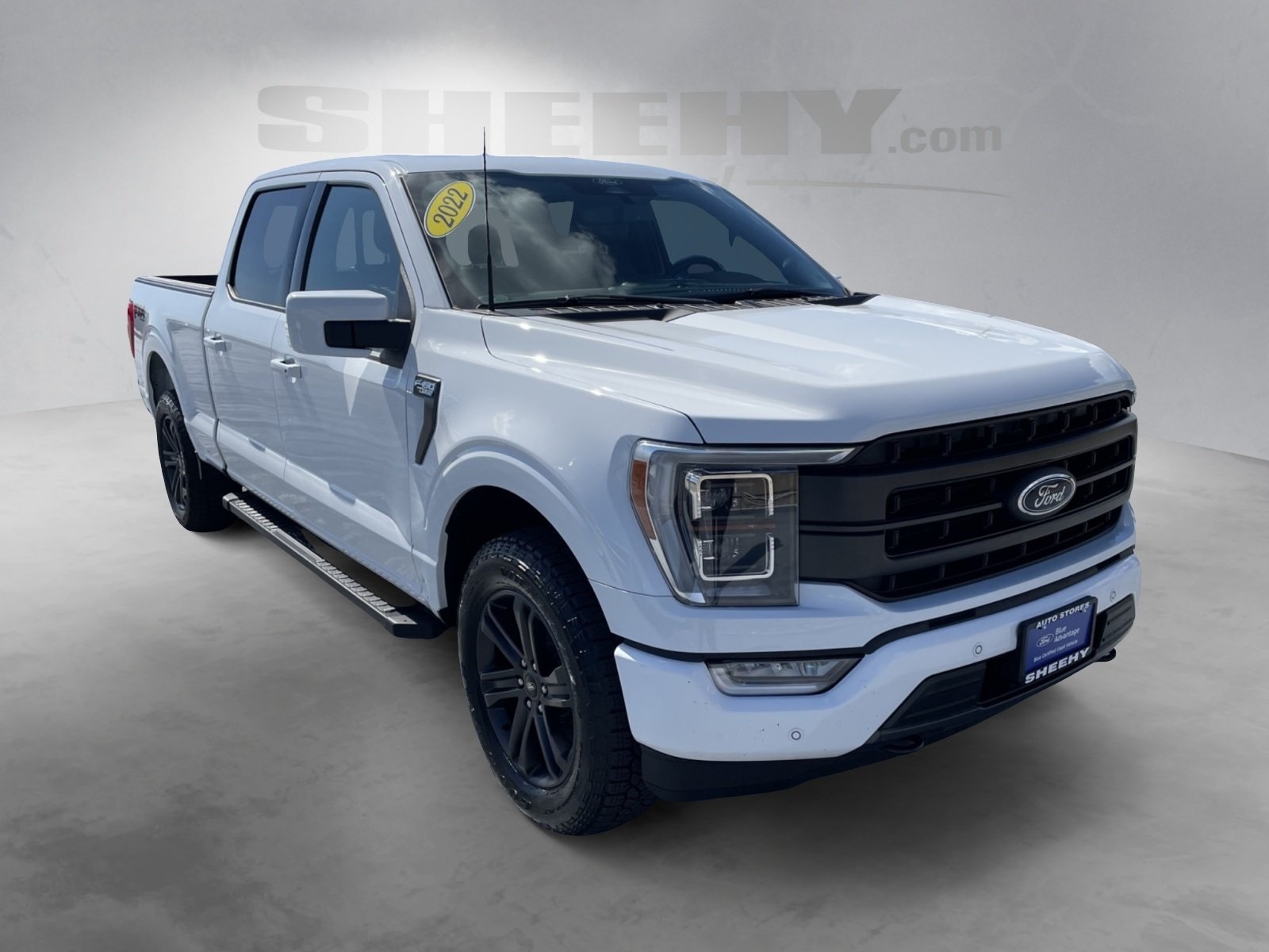 2022 Ford F-150 Lariat photo 2