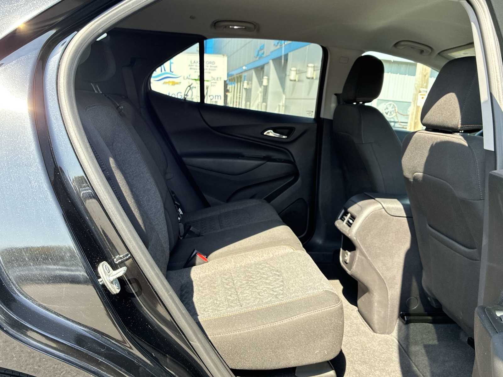 2023 Chevrolet Equinox LT photo 25