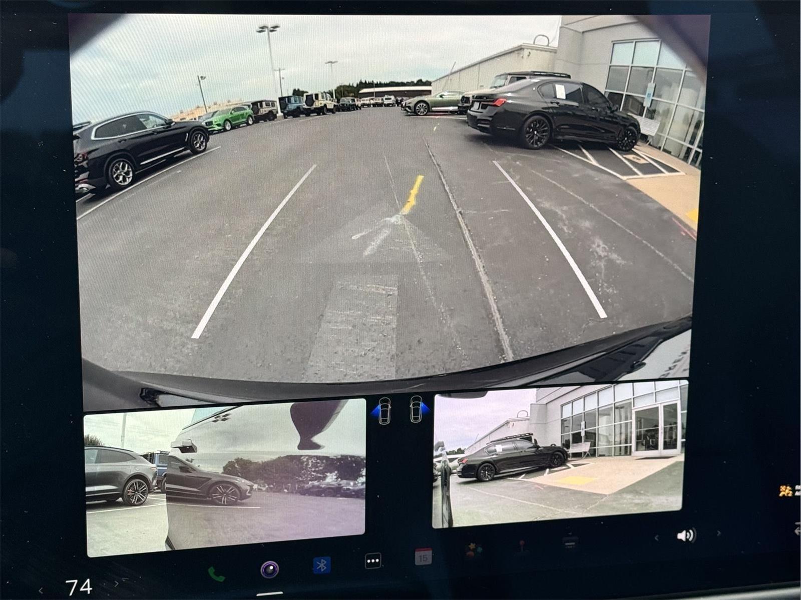 2022 Tesla Model S Plaid photo 31