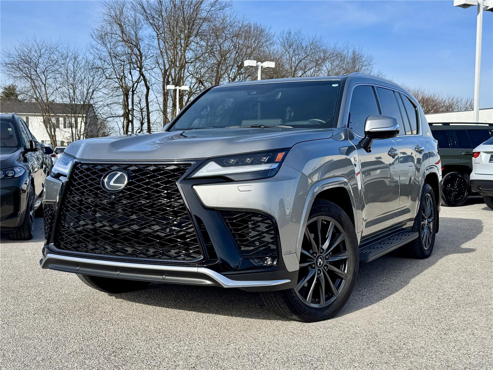 2023 Lexus LX F-Sport's photo