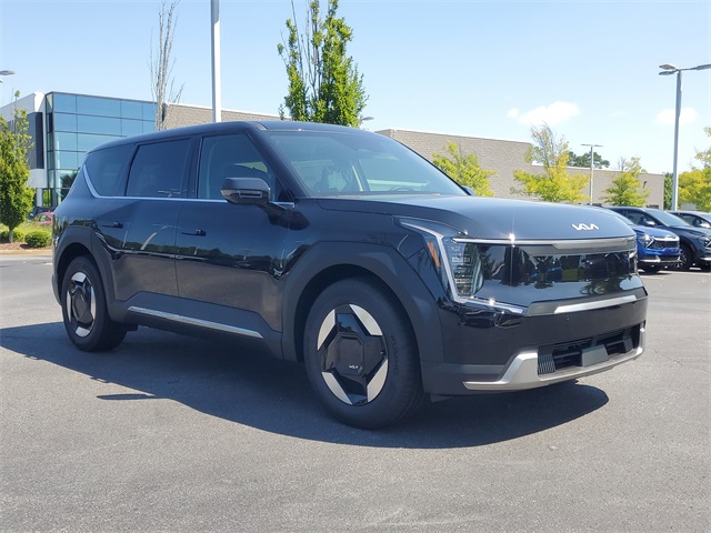 2026 Kia EV9 Light photo 2