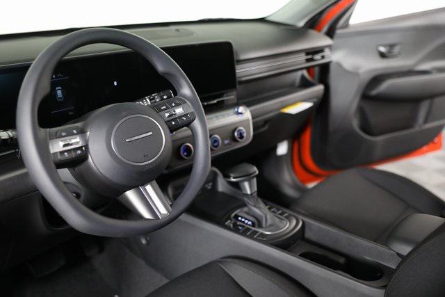 2026 Hyundai Kona SE photo 10