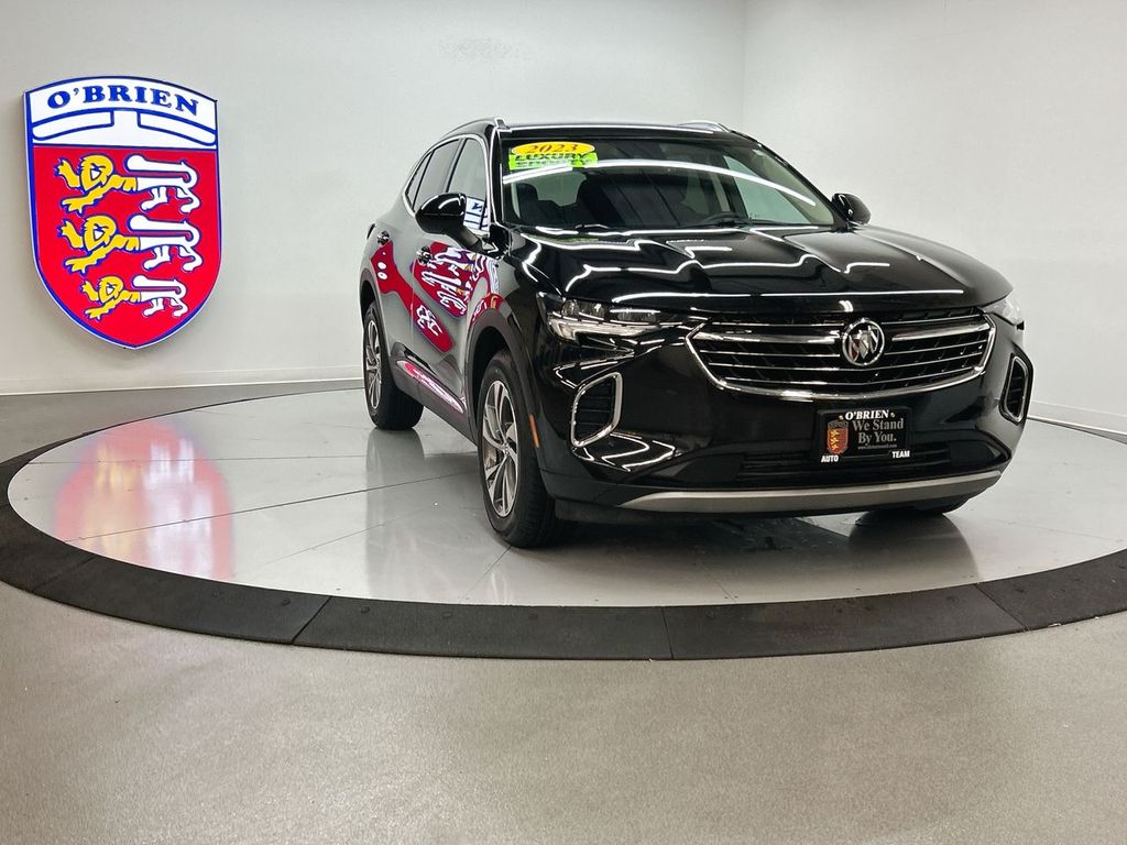 2023 Buick Envision Essence's photo