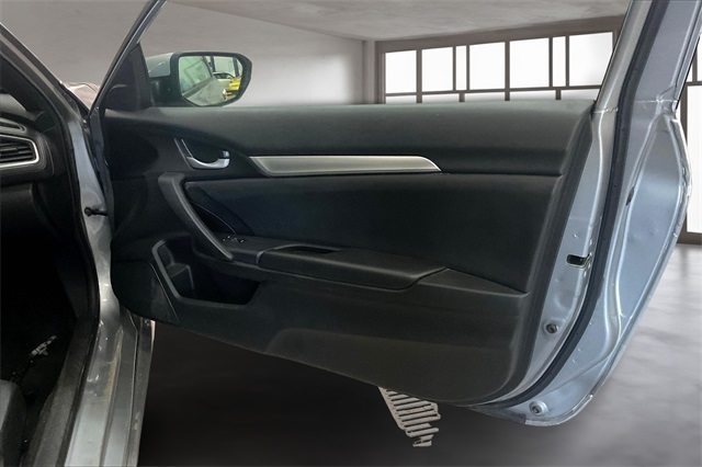 2019 Honda Civic LX photo 16