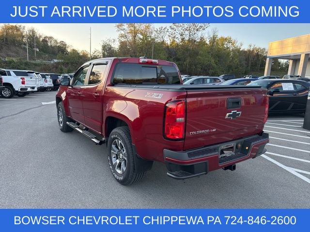 2017 Chevrolet Colorado Z71 photo 2