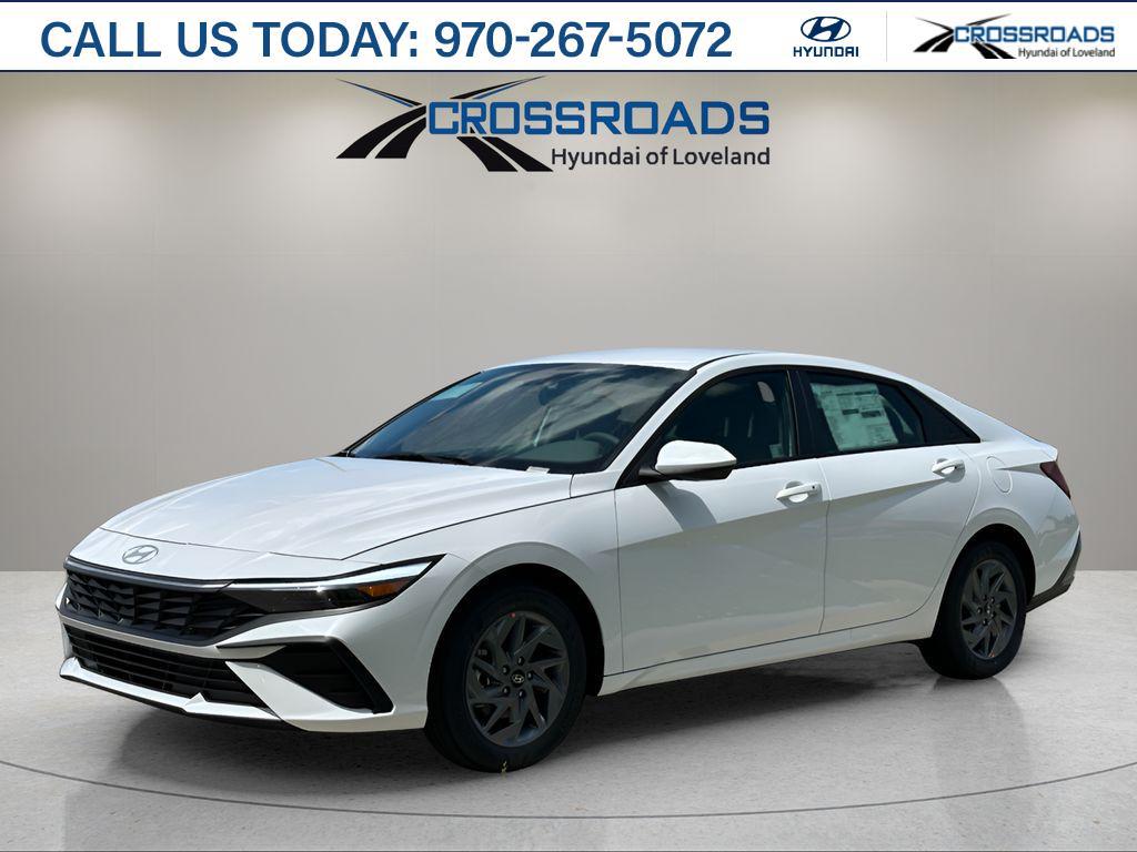 2025 Hyundai Elantra Blue's photo