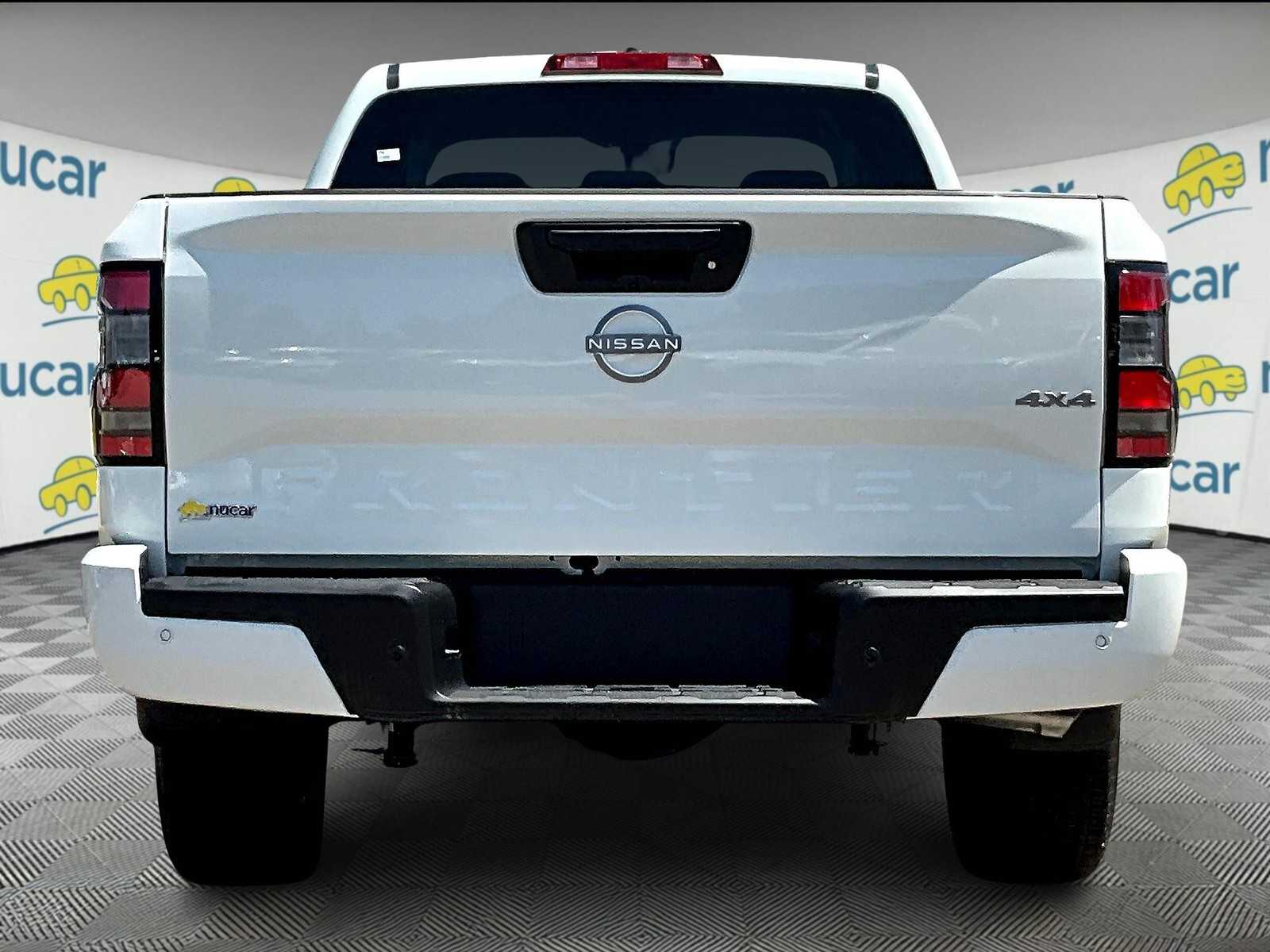 2025 Nissan Frontier SV photo 5