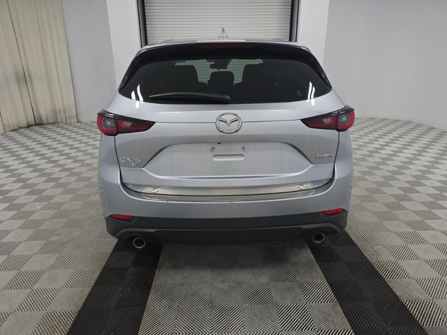2022 Mazda CX-5 2.5 Select photo 5
