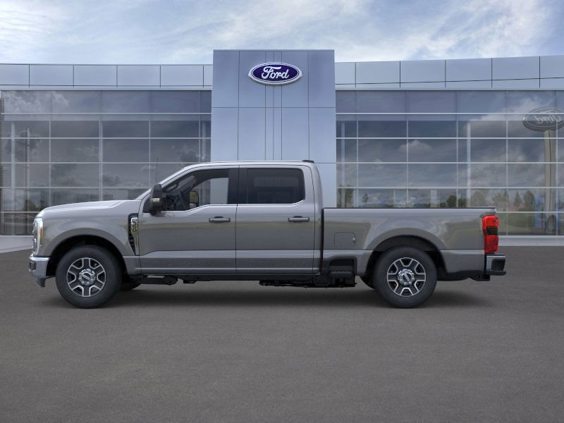 2026 Ford F-350 Lariat photo 3
