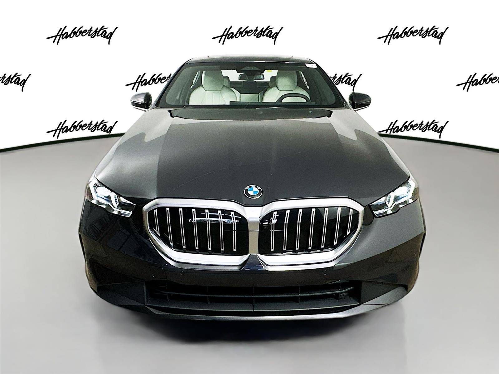 2026 Bmw 530i xDrive photo 2