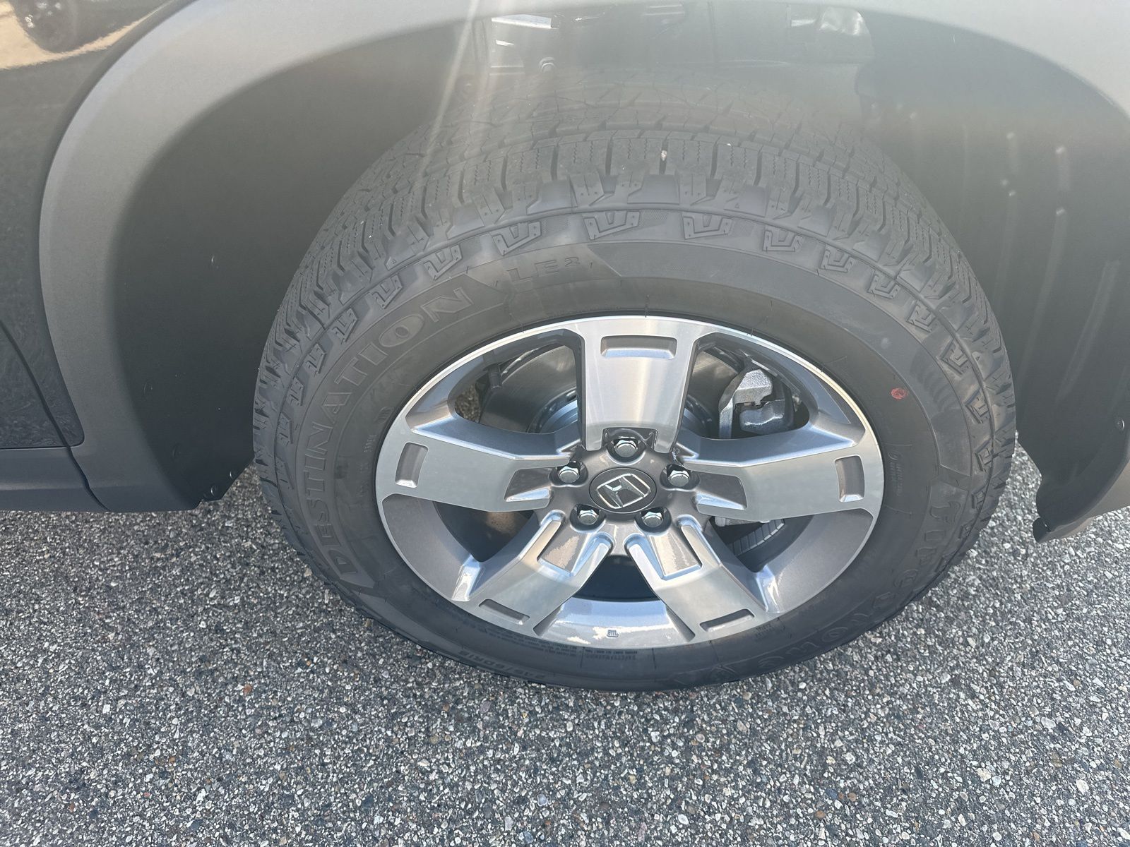 2025 Honda Ridgeline RTL photo 4