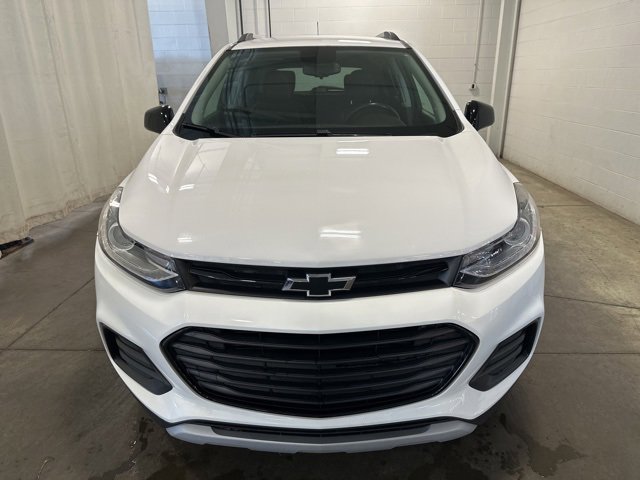 Used 2019 Chevrolet Trax LT with VIN 3GNCJPSB3KL228136 for sale in Defiance, OH