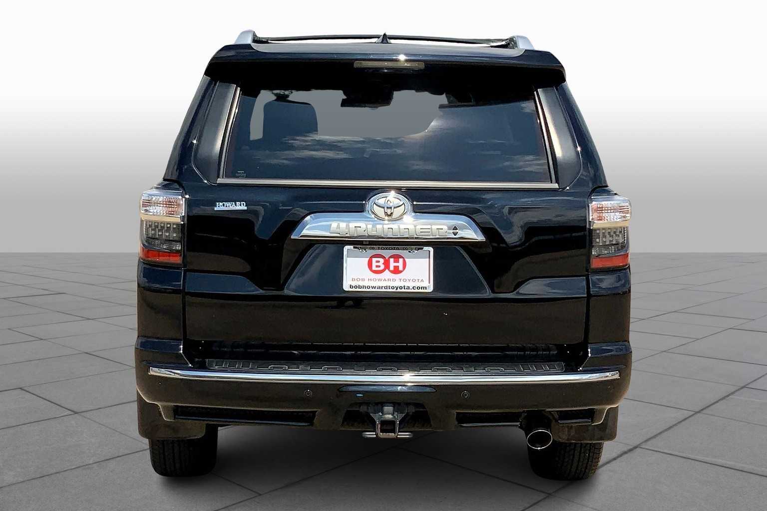 2021 Toyota 4Runner Limited photo 4