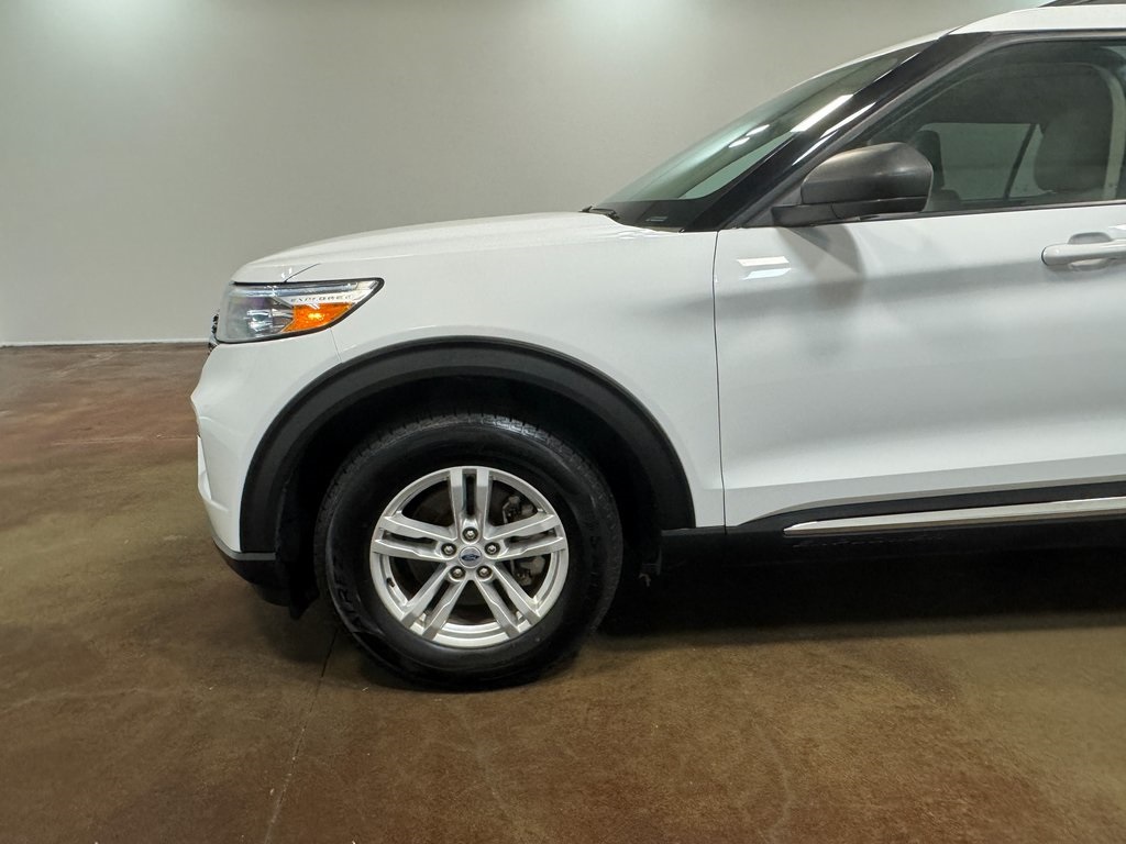 2023 Ford Explorer XLT photo 36
