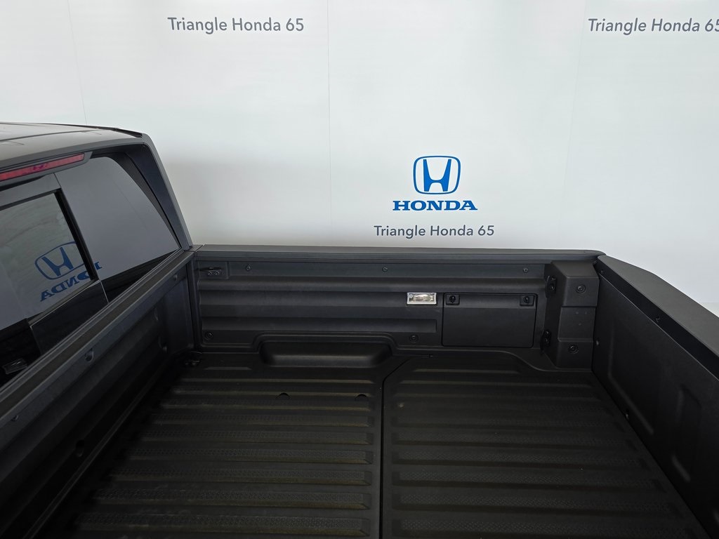 2025 Honda Ridgeline Black Edition photo 49