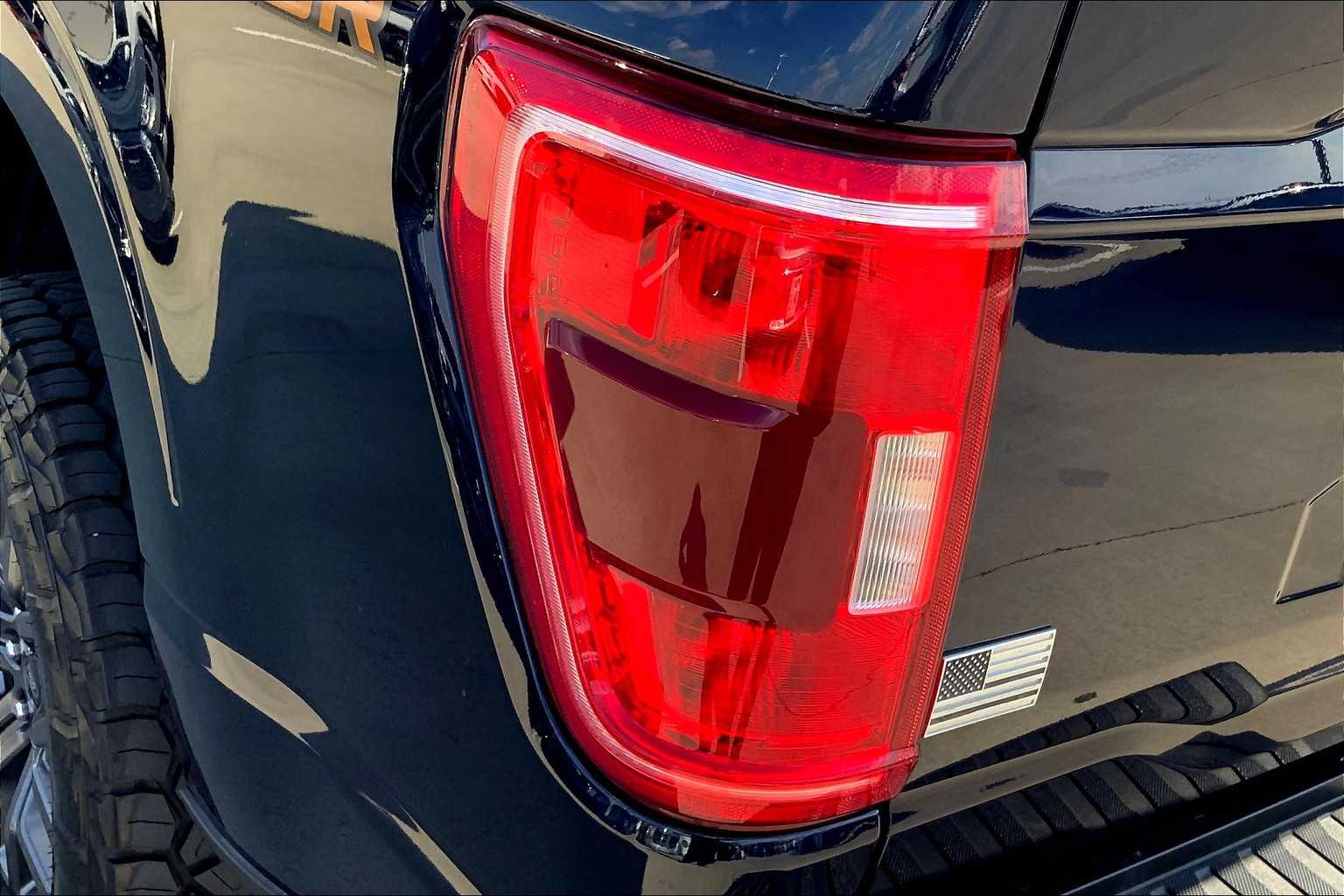 2022 Ford F-150 Tremor photo 28