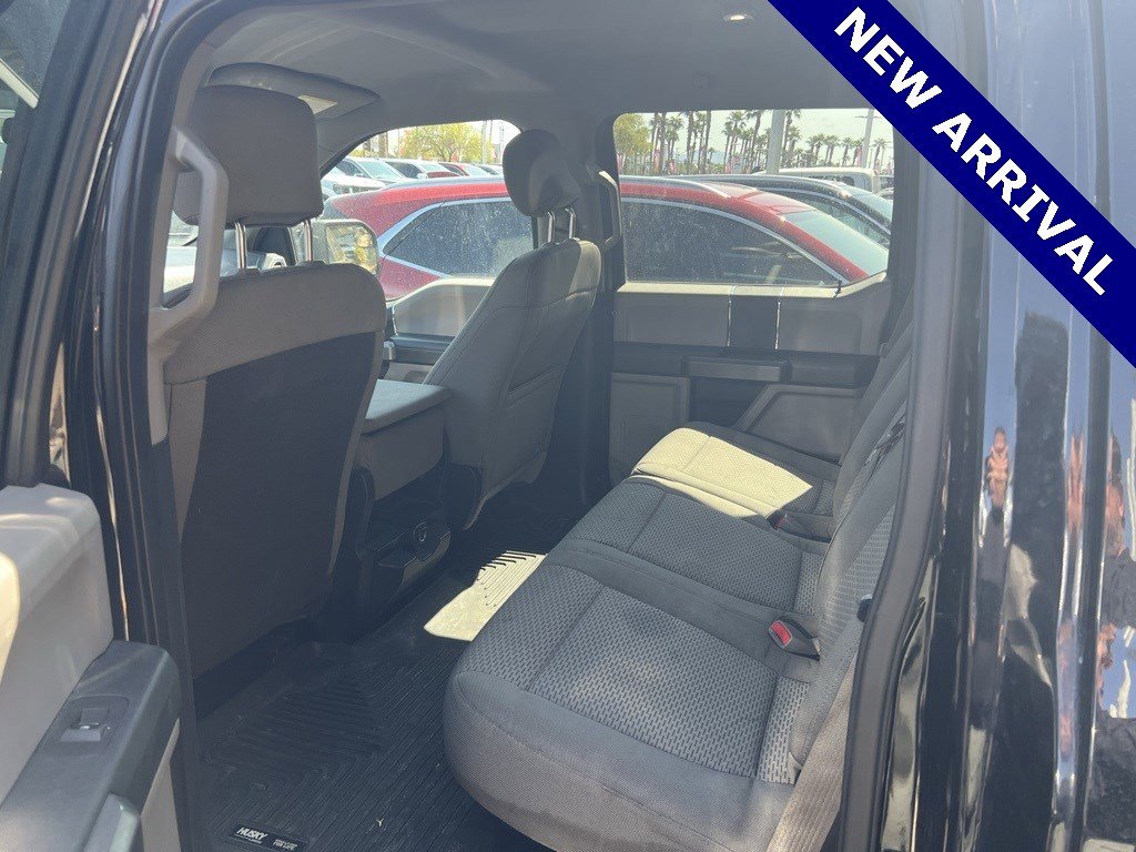 2016 Ford F-150 XLT photo 4