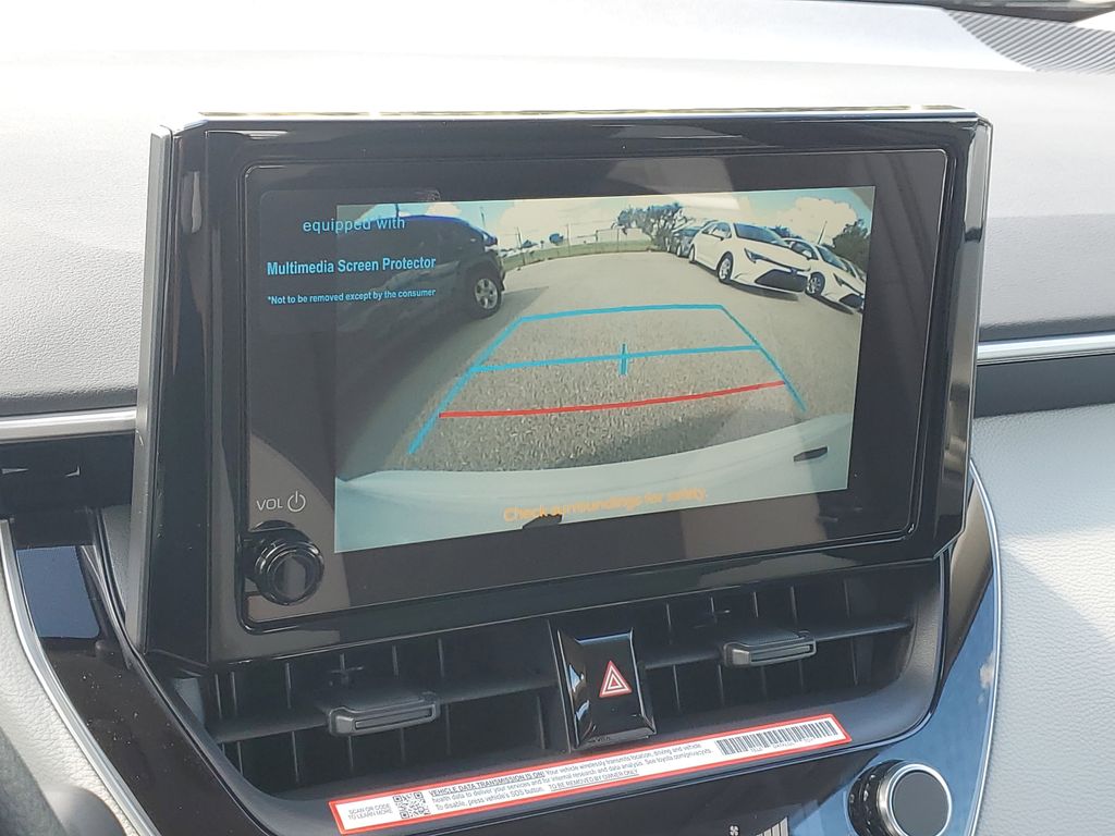 2025 Toyota Corolla LE photo 19