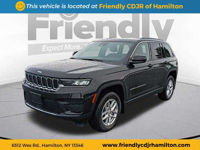 2025 Jeep Grand Cherokee Laredo's photo