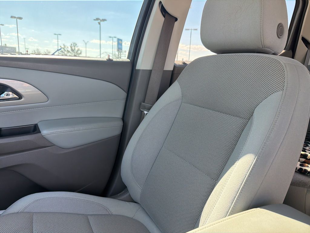 2020 Chevrolet Traverse 1LT photo 28