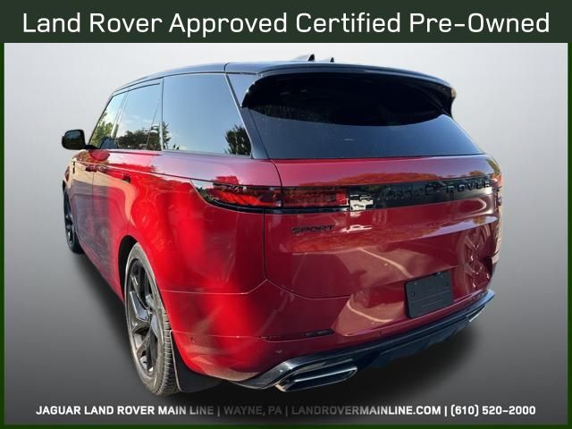 2023 Land Rover Range Rover Sport SE photo 3