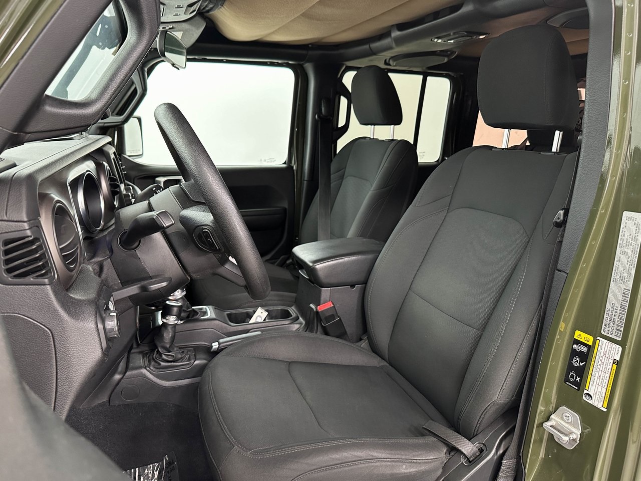 2020 Jeep Wrangler Unlimited Willys photo 13