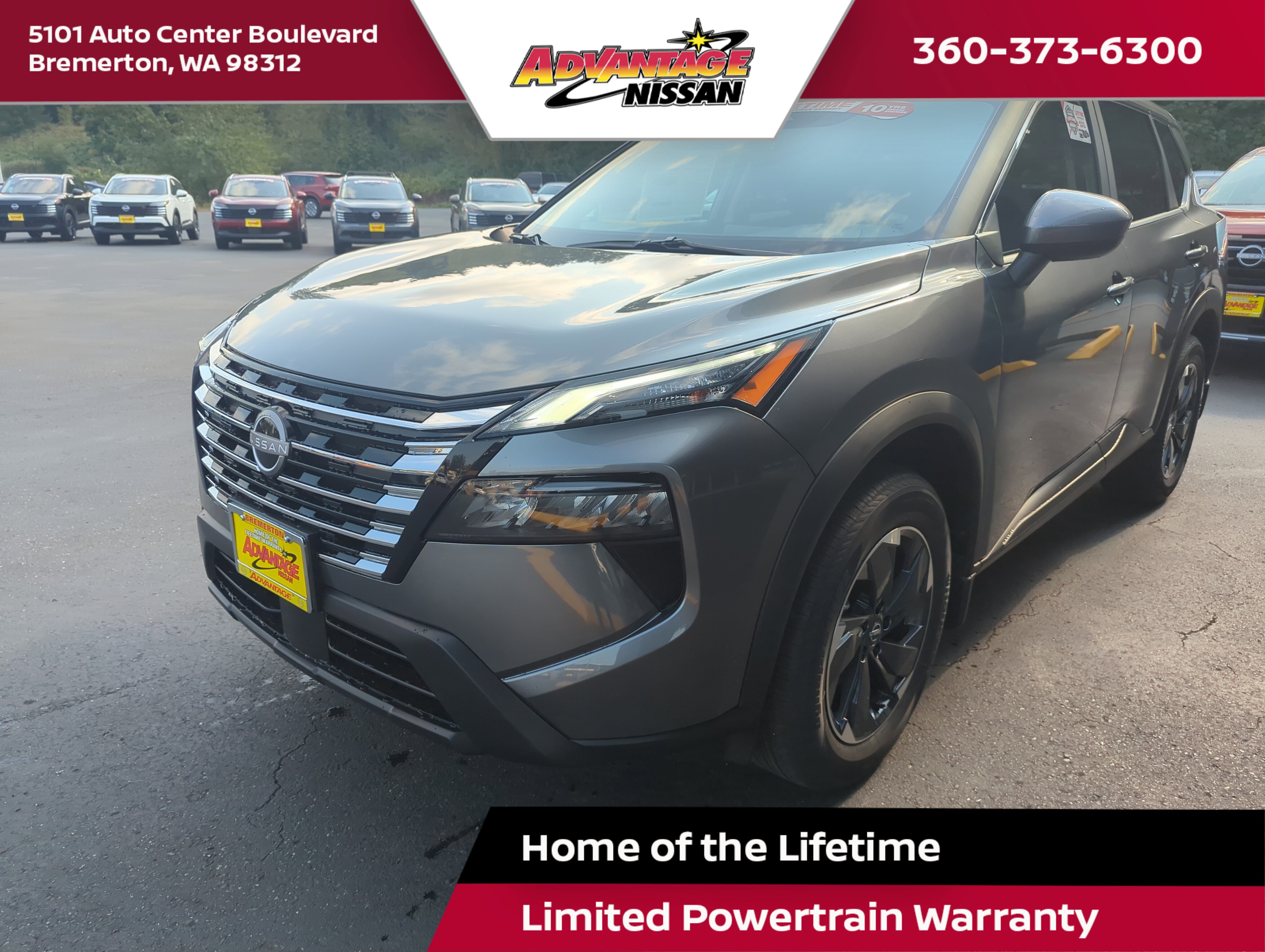 2026 Nissan Rogue SV's photo