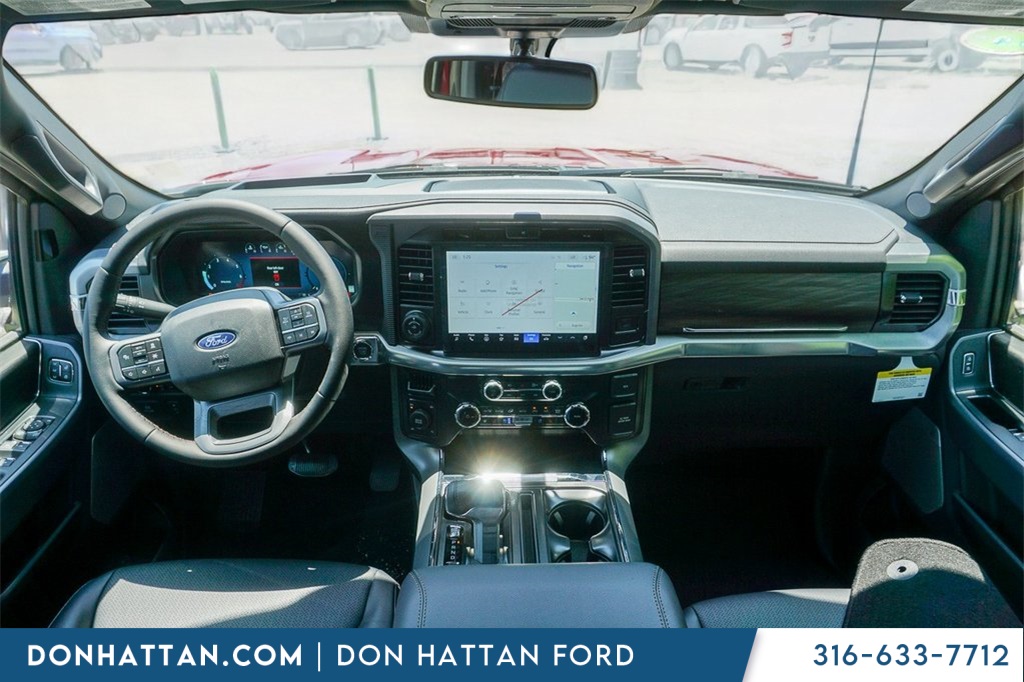 2025 Ford F-150 Lariat photo 4