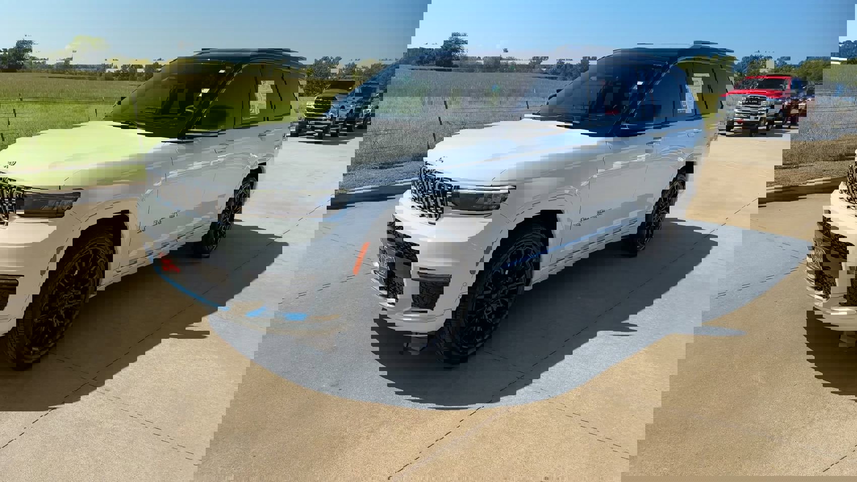 2021 Jeep Grand Cherokee L Summit Reserve photo 5