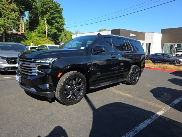 2023 Chevrolet Tahoe High Country photo 3