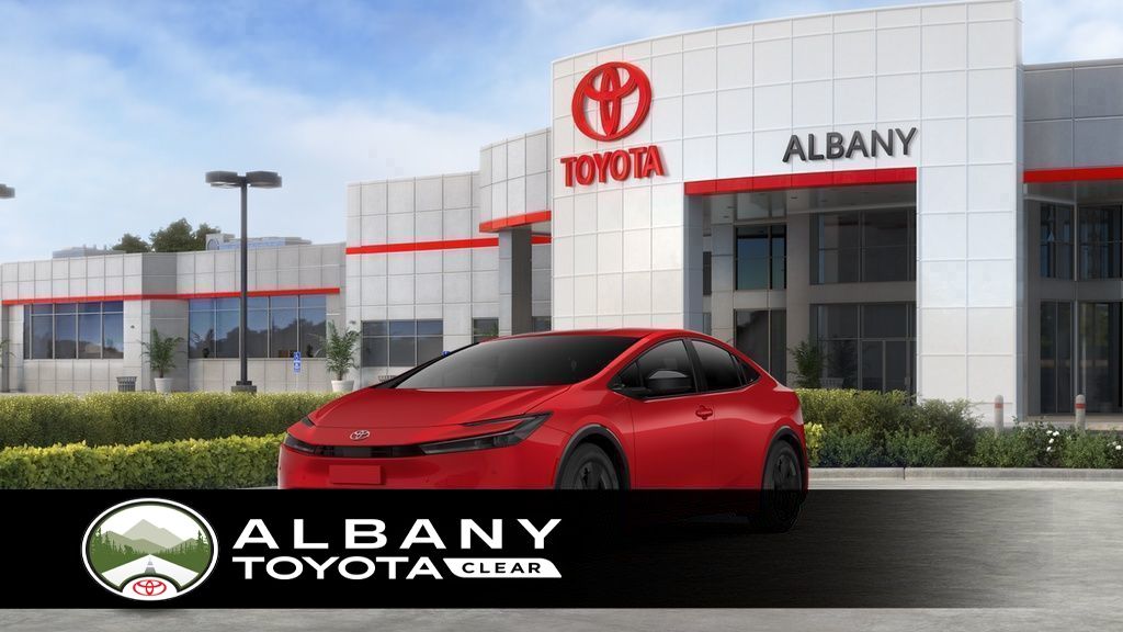 2026 Toyota Prius LE's photo