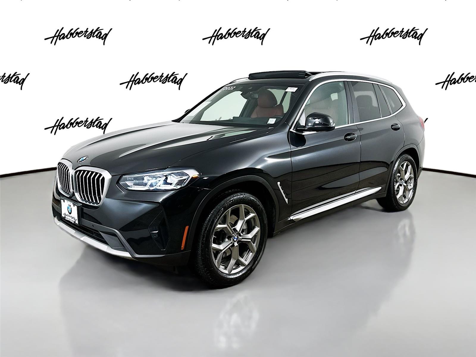2022 BMW X3 30i's photo