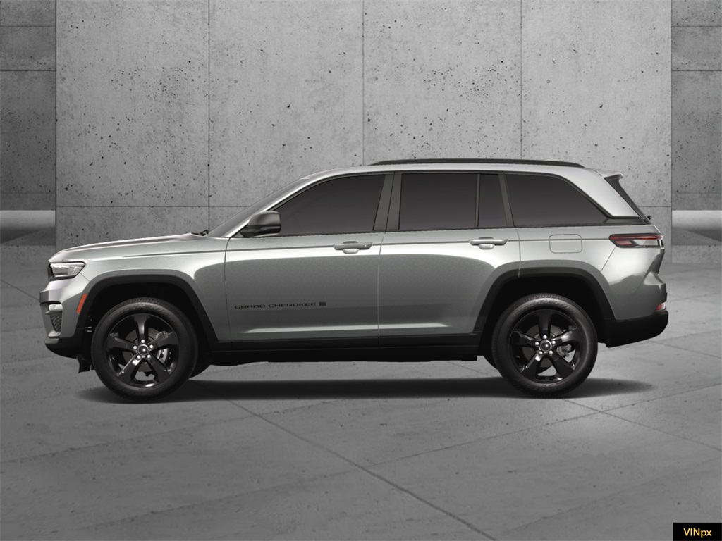 2025 Jeep Grand Cherokee Limited photo 3