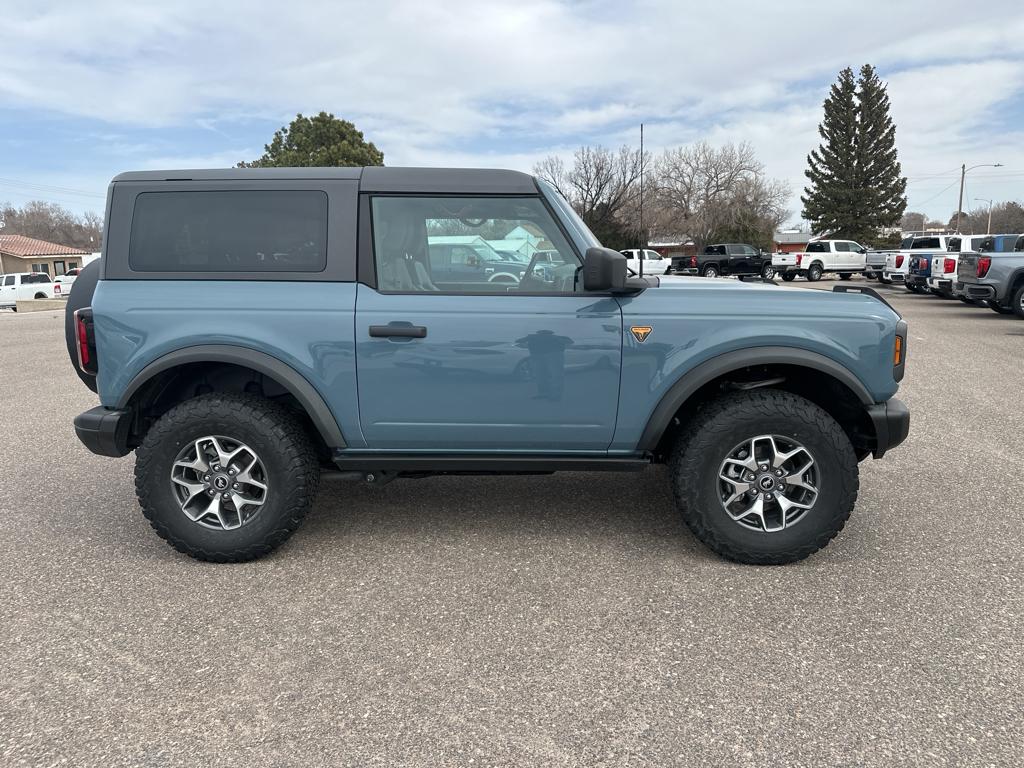 2022 Ford Bronco Badlands photo 5