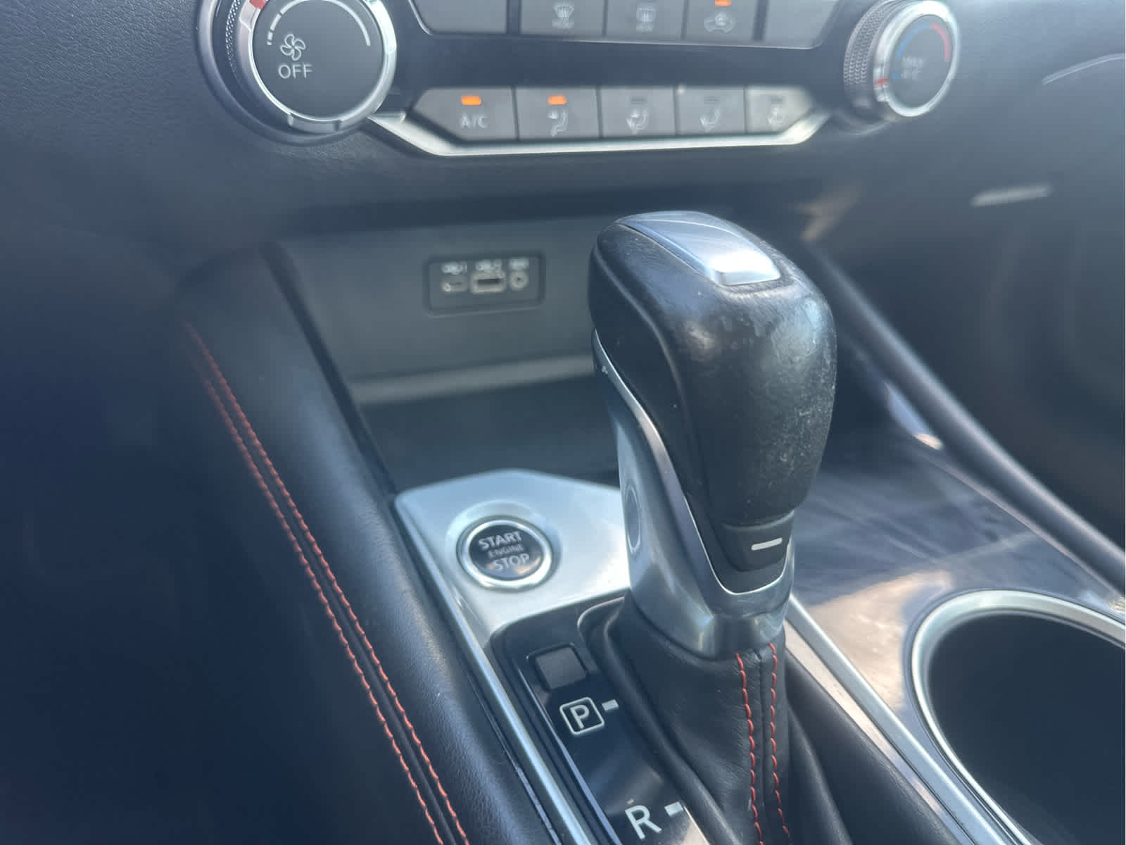 2023 Nissan Altima 2.5 SR photo 14