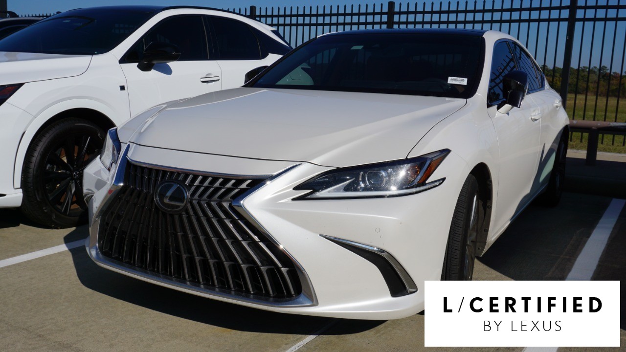 2024 Lexus ES 350 Luxury's photo