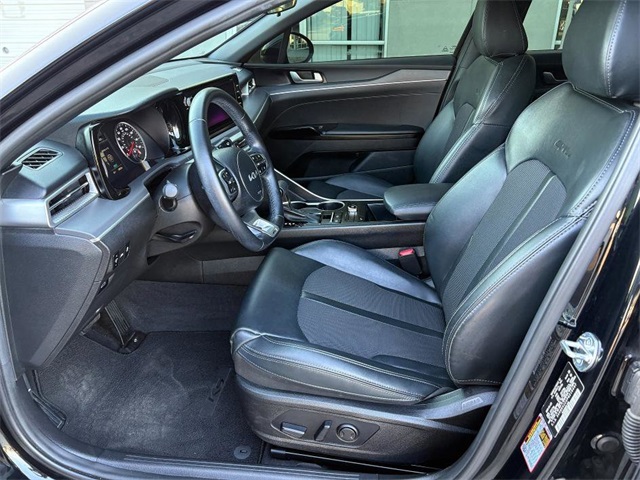 2023 Kia K5 GT-Line photo 10