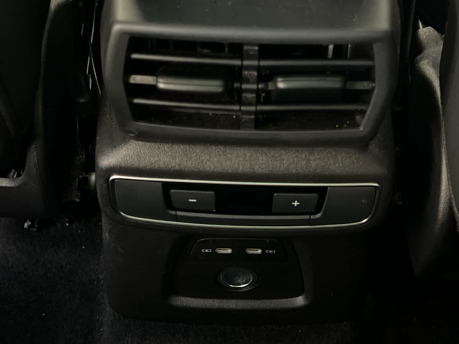 2023 Audi Q4 40 E-tron Premium Plus photo 15
