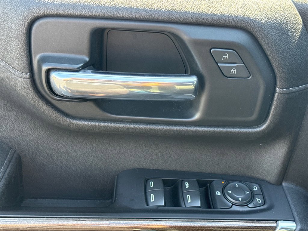 2020 Chevrolet Silverado 1500 photo 14