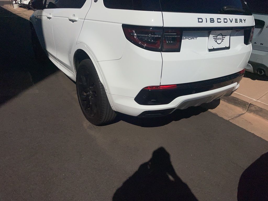2024 Land Rover Discovery Sport S photo 3